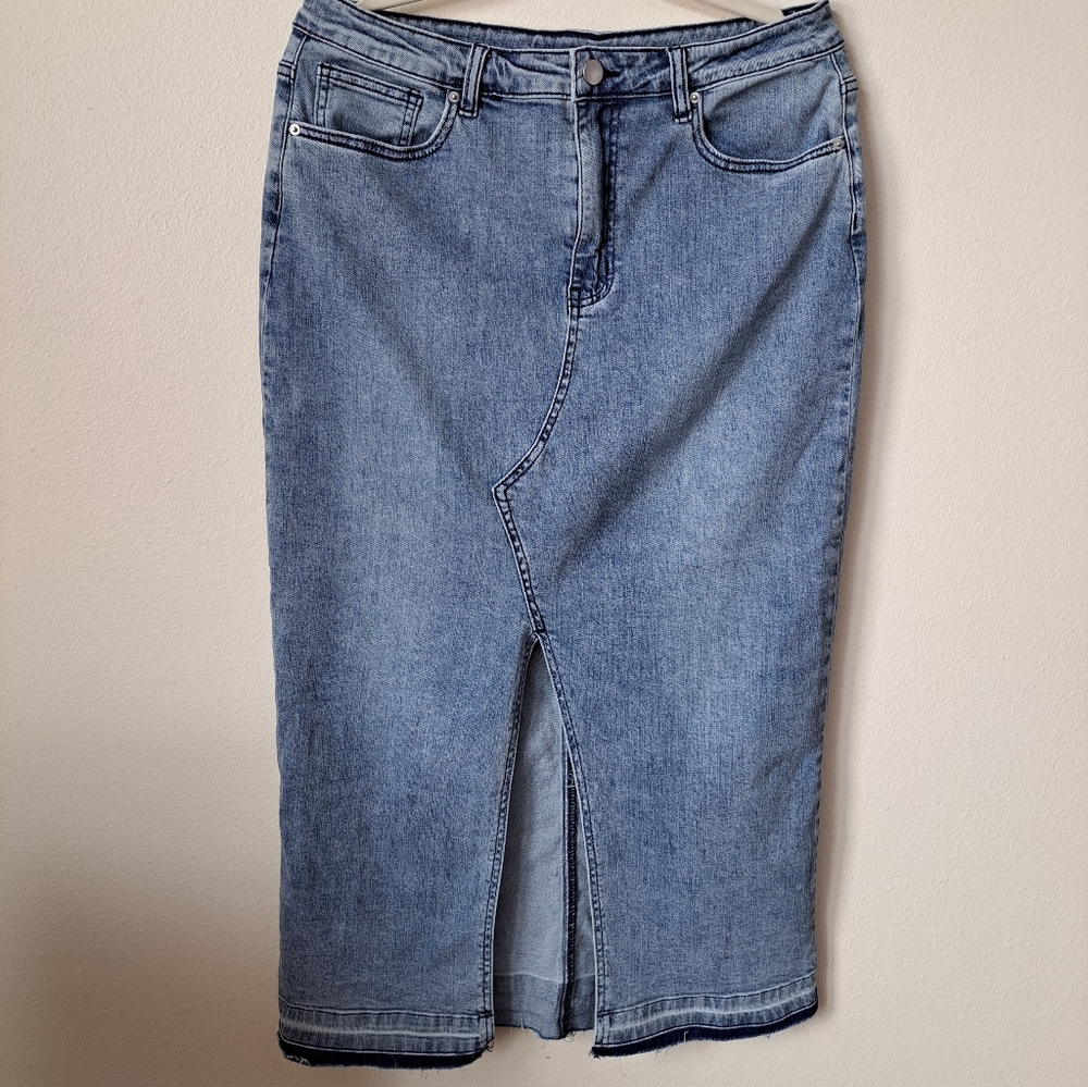 Parker & Rowe Denim Skirt Size L New With Tags